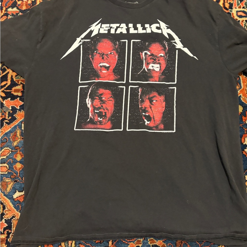 Metallic Band World Wired Tour Tee